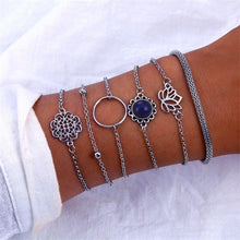 Load image into Gallery viewer, Silver Bangle
