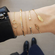 Load image into Gallery viewer, Gold color Moon Leaf Crystal Bracelet