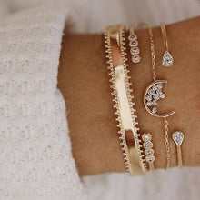 Load image into Gallery viewer, Heart Pearl Wave Bracelet