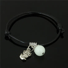 Load image into Gallery viewer, Bead Leaf Pendant Bracelet