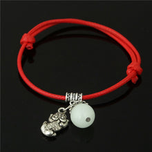 Load image into Gallery viewer, Bead Leaf Pendant Bracelet