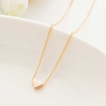 Load image into Gallery viewer, lady peach heart bracelet