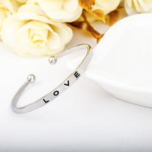 Load image into Gallery viewer, Peach Heart Bracelets